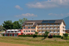 Отель Hotel-Pension Melcher, Дроболлах Ам Фаакерзее